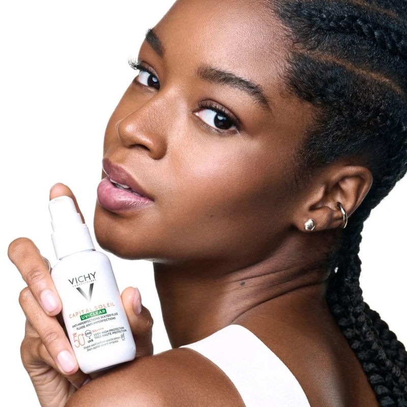 vichy-capital-soleil-uv-clear-spf50-piel-grasa