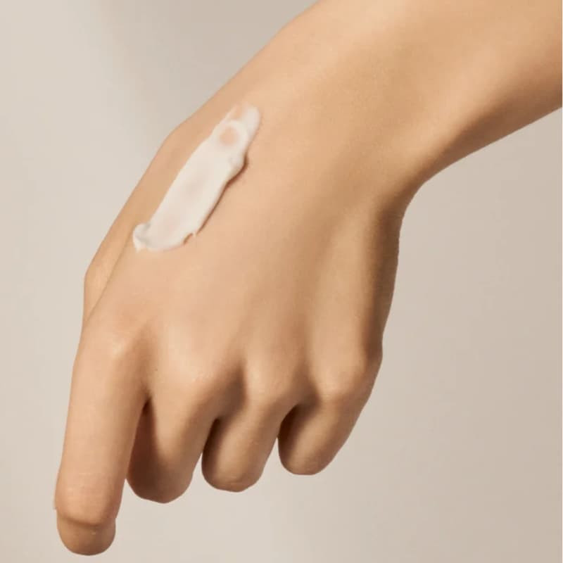 natura-bisse-diamond-luminous-perfecting-hand-cream