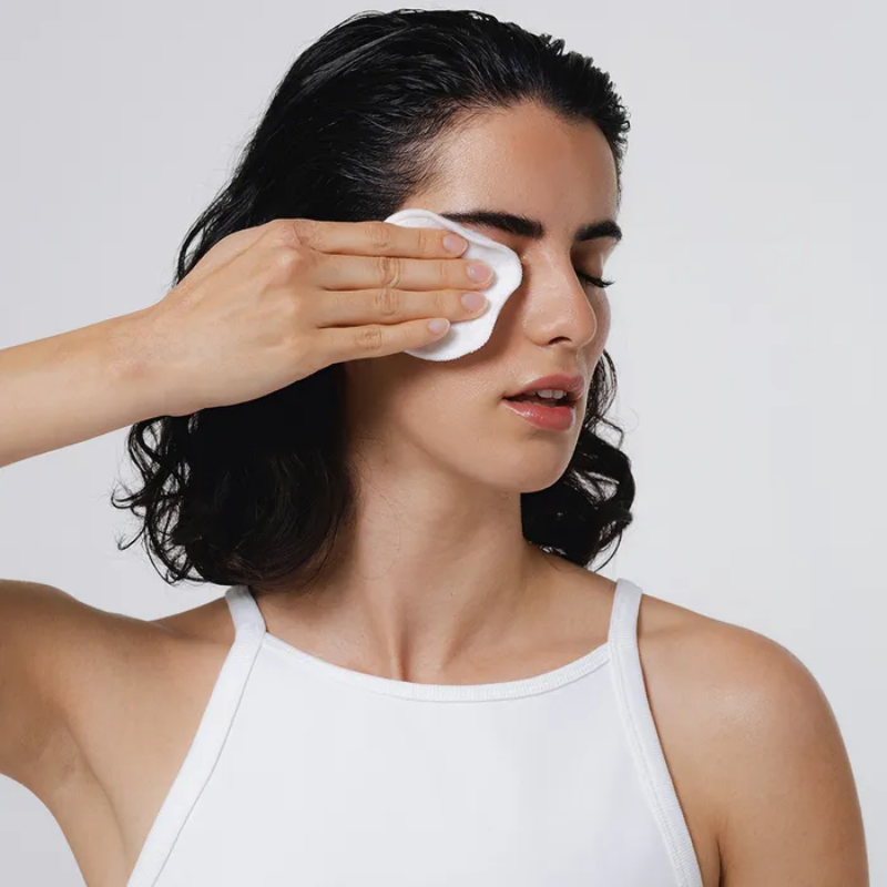 germaine-de-capuccini-the-cleansing-expert-desmaquillante-bifasico-ojos-labios-modo-de-uso